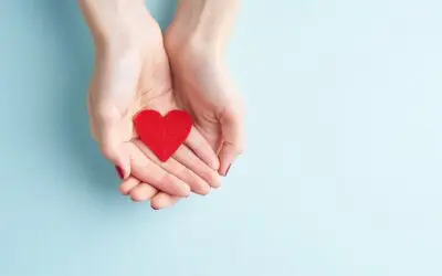 3 Reasons Giving Is For Your Heart, and Others Benefit!