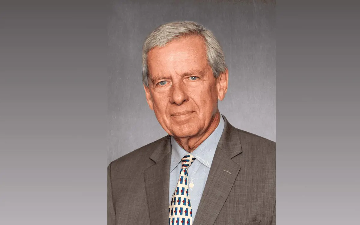 Enrichment instructor Buie Seawell